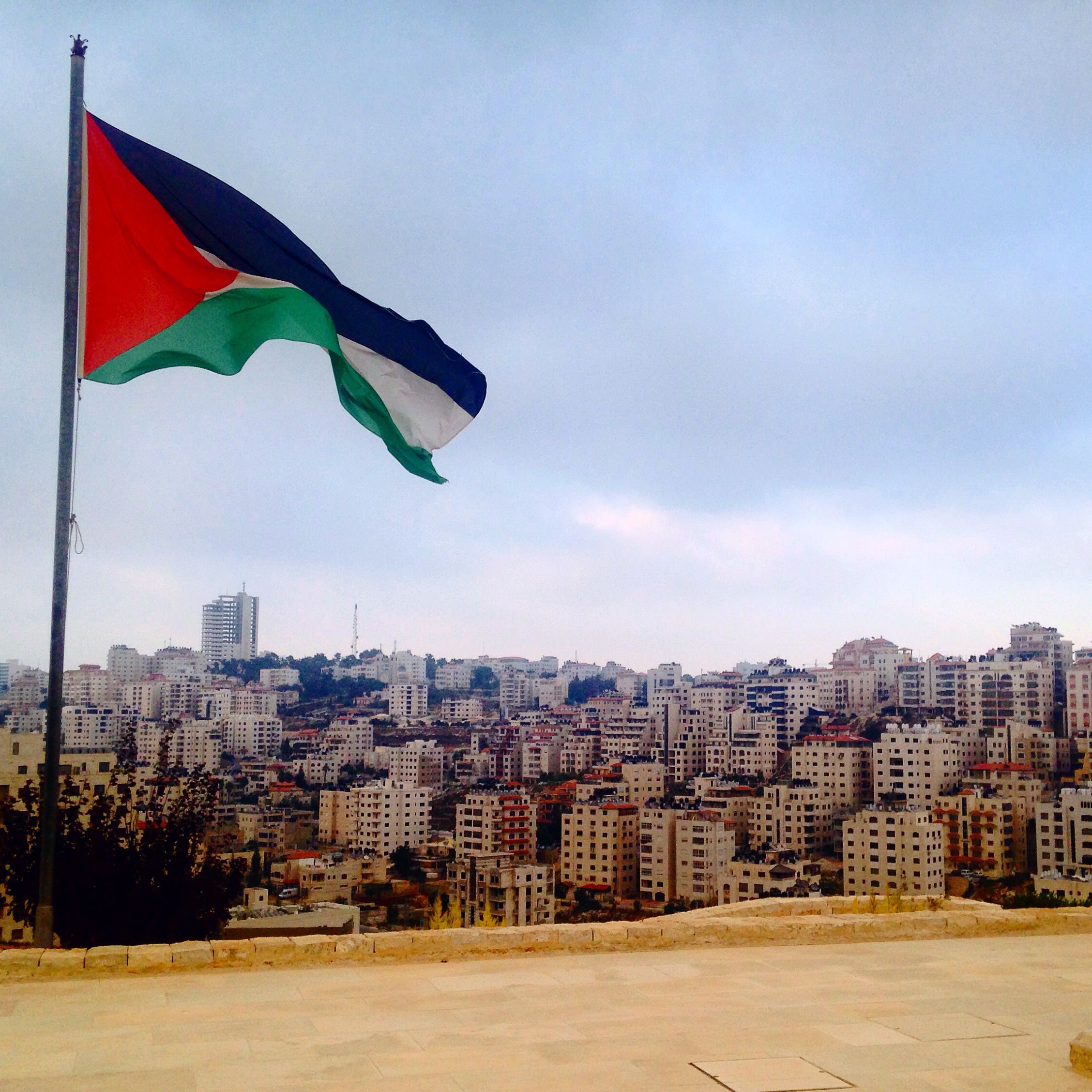فتح وحماس تكثفان الاستعدادات للانتخابات الفلسطينية