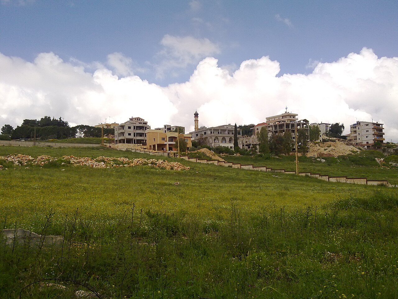 لجنة نيابية لبنانية تحذر من حصيلة العدوان على الأطفال