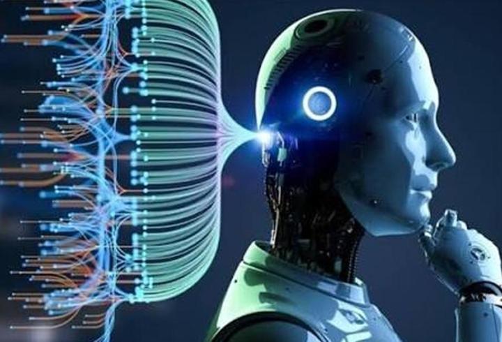 رئيس Anthropic يدعو لإبطاء سباق الذكاء الاصطناعي وتعزيز الرقابة