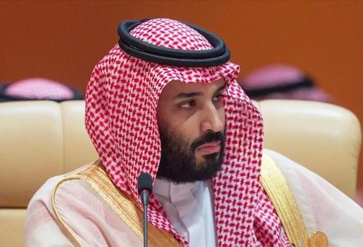 لقاء في جدة بين ولي العهد السعودي وقائد سنتكوم.. أمن المنطقة على الطاولة